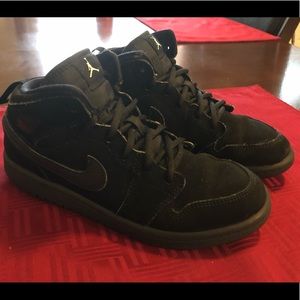 Jordan /Nike tennis shoes